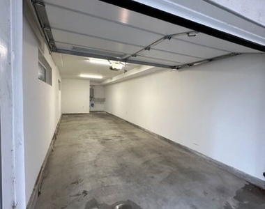 5222 Satsuma Avenue - Photo Thumbnail 34