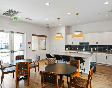 6972 Calla Lily Drive - Photo Thumbnail 36