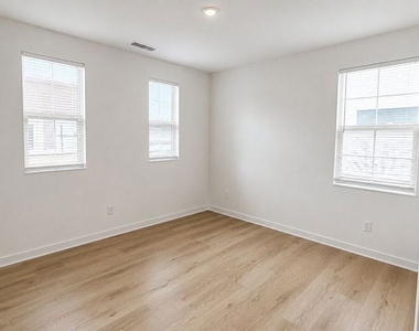 6972 Calla Lily Drive - Photo Thumbnail 20