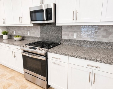 6972 Calla Lily Drive - Photo Thumbnail 6