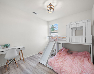 12035 Sproul Street - Photo Thumbnail 10