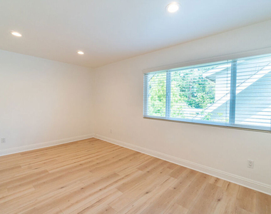 4220 Towhee Drive - Photo Thumbnail 14