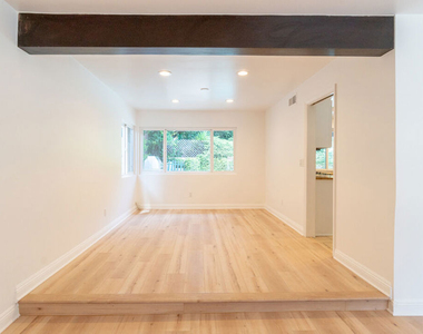 4220 Towhee Drive - Photo Thumbnail 8