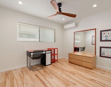 2921 10th Street - Photo Thumbnail 18