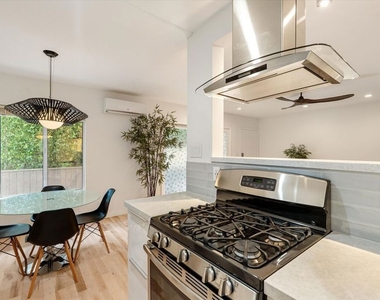 2921 10th Street - Photo Thumbnail 5