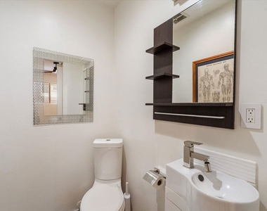 2921 10th Street - Photo Thumbnail 12