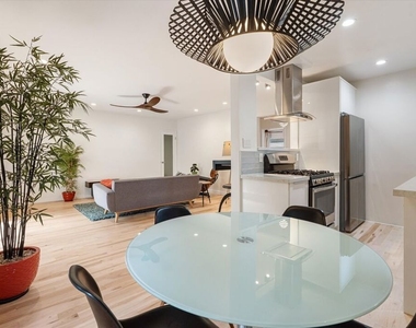 2921 10th Street - Photo Thumbnail 4