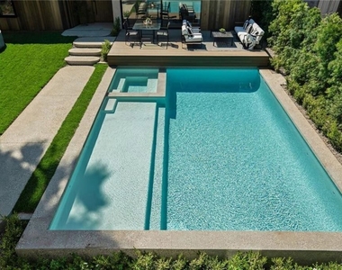 4939 Petit Avenue - Photo Thumbnail 44