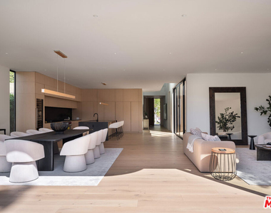 4939 Petit Avenue - Photo Thumbnail 2