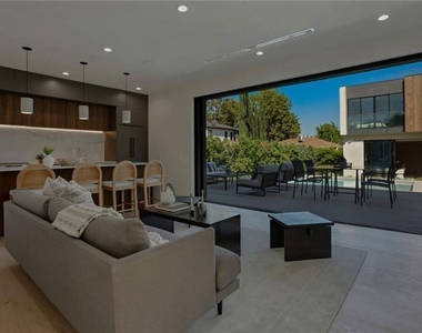 4939 Petit Avenue - Photo Thumbnail 54