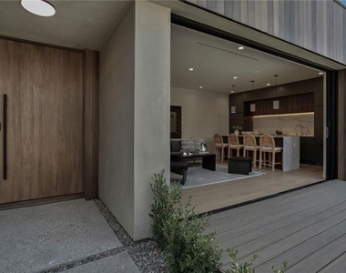 4939 Petit Avenue - Photo Thumbnail 50
