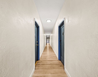 1245 S Orange Street - Photo Thumbnail 7