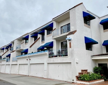 8310 Regents Rd - Photo Thumbnail 1
