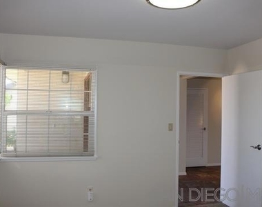 5854 Mott St - Photo Thumbnail 16