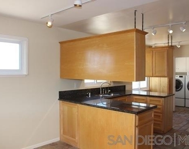 5854 Mott St - Photo Thumbnail 9