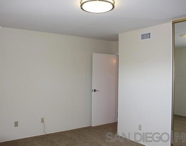 5854 Mott St - Photo Thumbnail 21