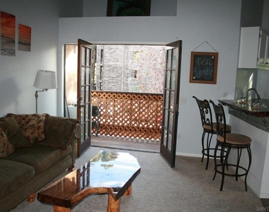 5777 Gaines St - Photo Thumbnail 1