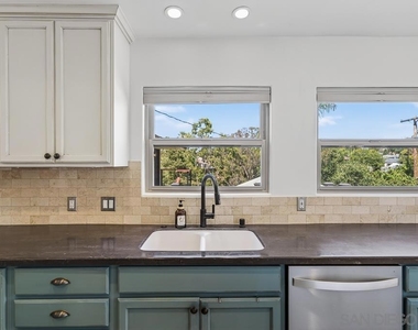 5438 Gilbert Dr - Photo Thumbnail 20