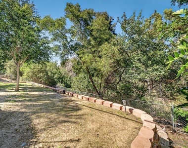 5438 Gilbert Dr - Photo Thumbnail 64