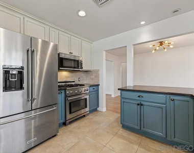 5438 Gilbert Dr - Photo Thumbnail 22