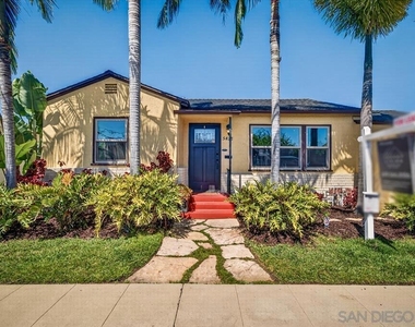 5438 Gilbert Dr - Photo Thumbnail 4
