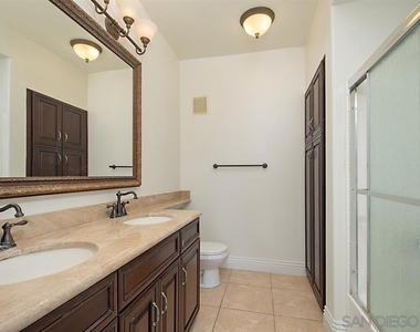 12368 Carmel Country Road - Photo Thumbnail 13