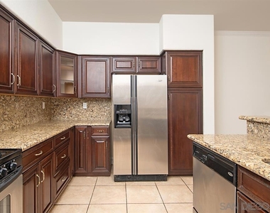 12368 Carmel Country Road - Photo Thumbnail 10