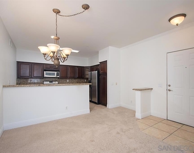 12368 Carmel Country Road - Photo Thumbnail 8