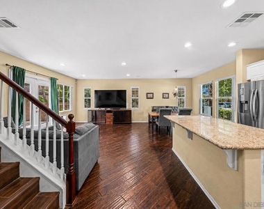 1732 Wolf Canyon Loop - Photo Thumbnail 18