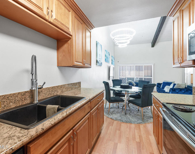 5460 White Oak Avenue - Photo Thumbnail 6