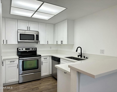 560 Spring Road - Photo Thumbnail 3