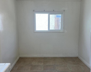 4484 Apricot Road - Photo Thumbnail 10