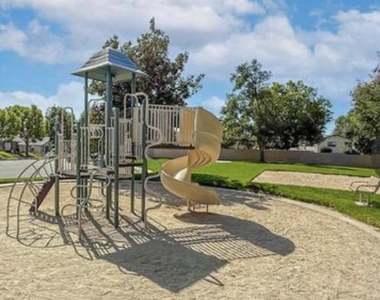 1785 Orinda Court - Photo Thumbnail 2