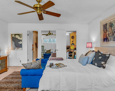 46555 Cameo Palms Drive - Photo Thumbnail 16