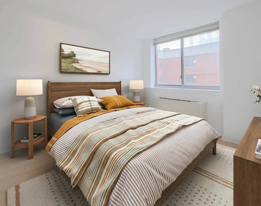 400 West 37th Street - Photo Thumbnail 4