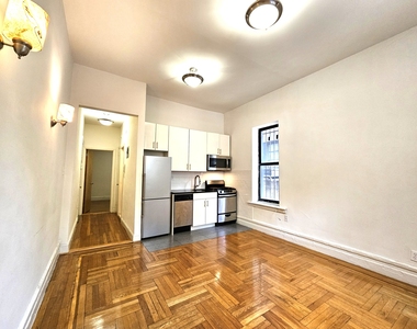 664 West 163rd Street - Photo Thumbnail 4