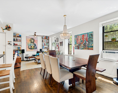 341 6th St - Photo Thumbnail 1