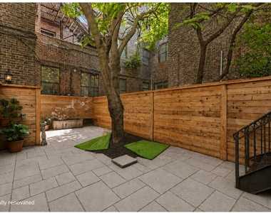 293 Pacific St - Photo Thumbnail 8