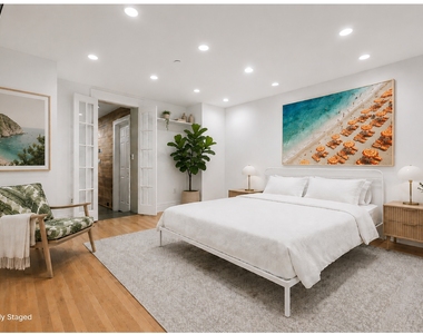 293 Pacific St - Photo Thumbnail 5