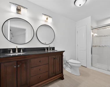 8 Lee Gray Court - Photo Thumbnail 20