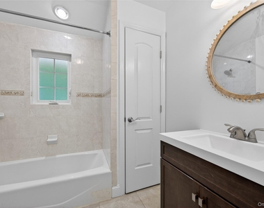 8 Lee Gray Court - Photo Thumbnail 28