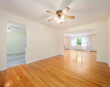 5 Dorchester Avenue - Photo Thumbnail 7