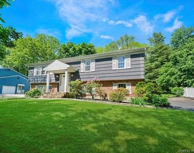 5 Dorchester Avenue - Photo Thumbnail 1