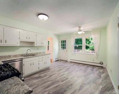 5 Dorchester Avenue - Photo Thumbnail 11