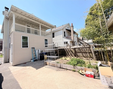 60 Hammond Street - Photo Thumbnail 17
