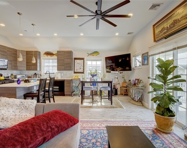 48 Wyoming Avenue - Photo Thumbnail 3