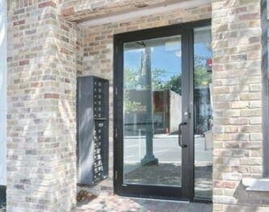 21 E Central Avenue - Photo Thumbnail 4