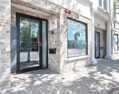 21 E Central Avenue - Photo Thumbnail 3