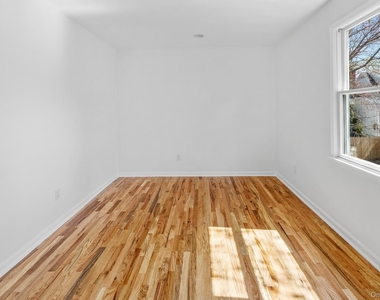 1871 Edwards Avenue - Photo Thumbnail 22