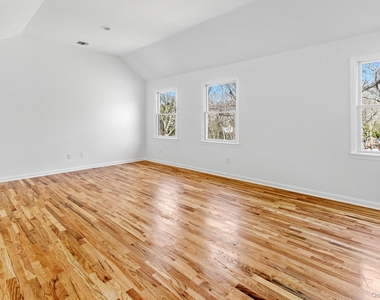 1871 Edwards Avenue - Photo Thumbnail 16